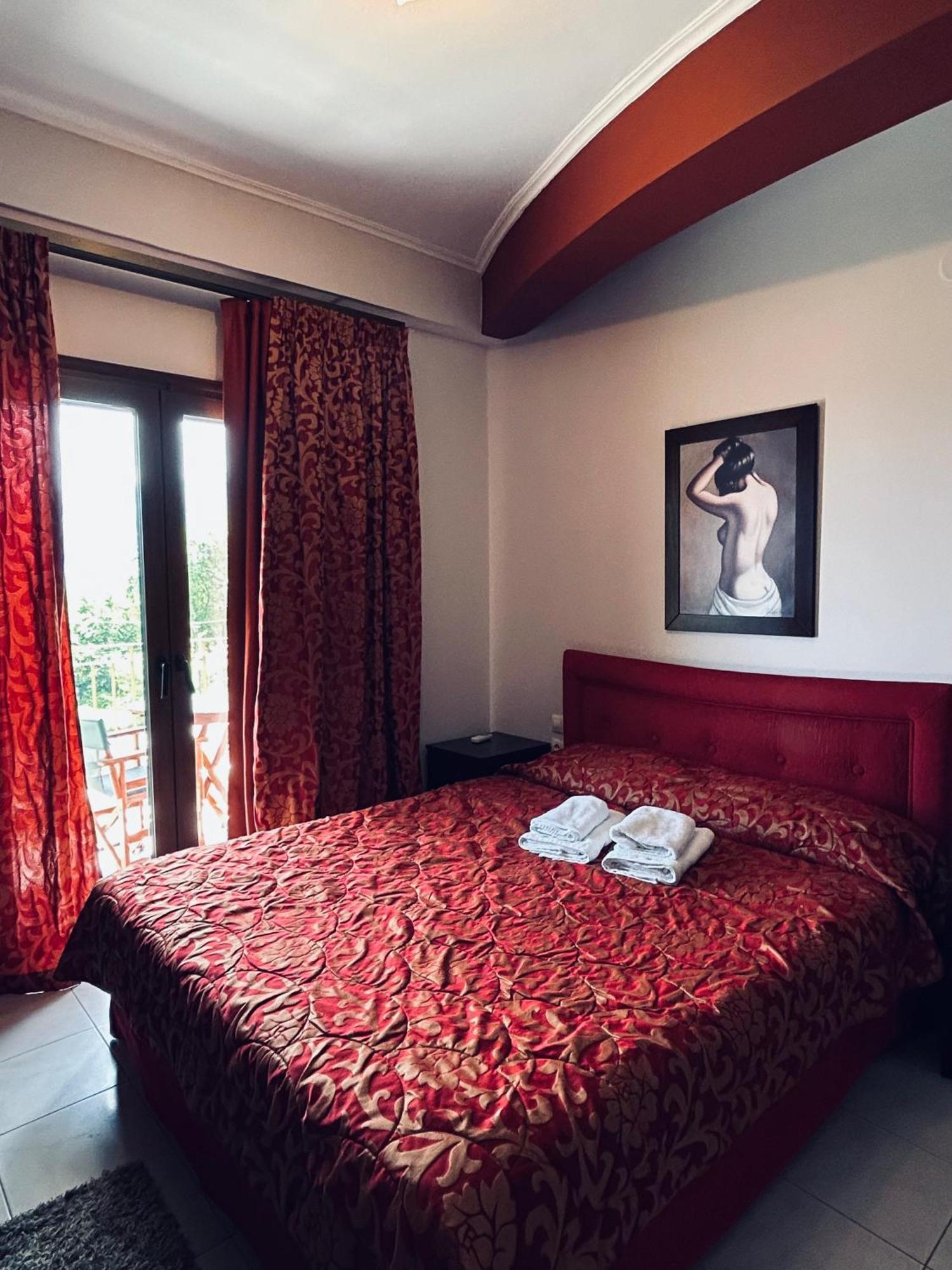 Hotel Athina Loutraki  Ngoại thất bức ảnh